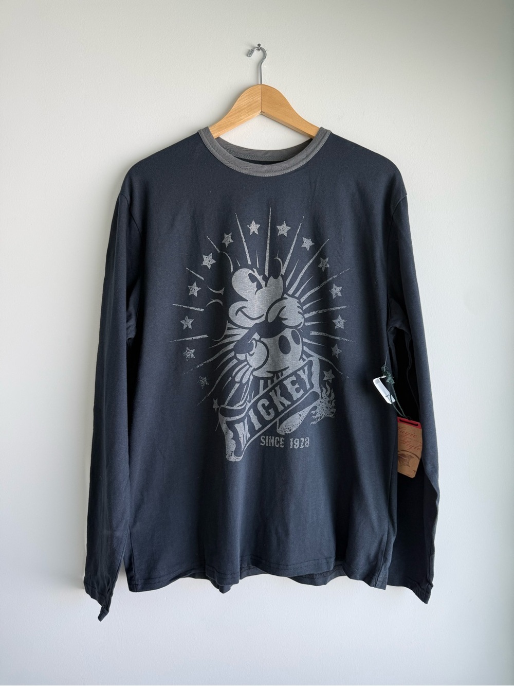 Disney Store Mickey Mouse Long Sleeve Graphic Shirt Men L NWT